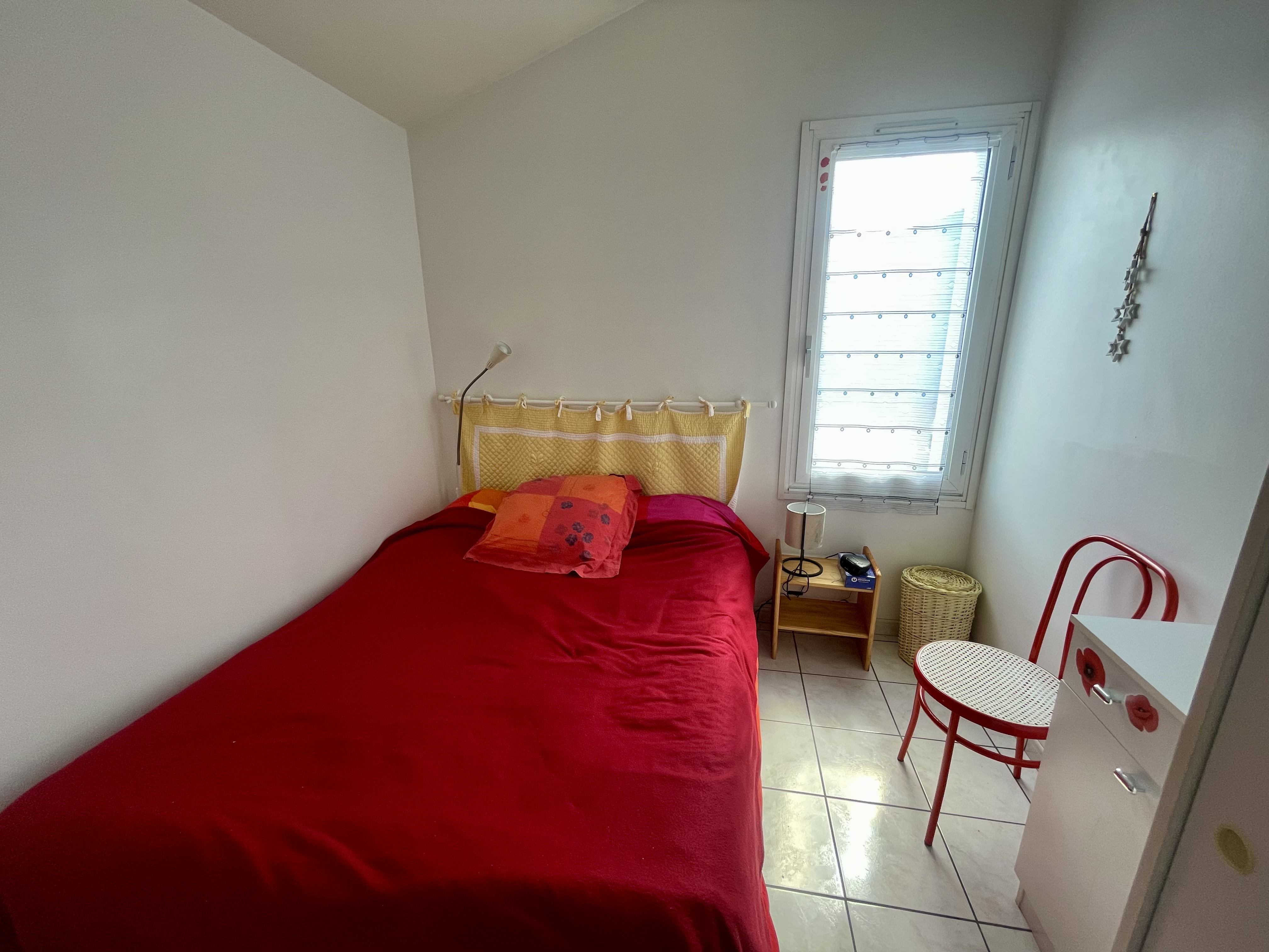 MAIS P04176